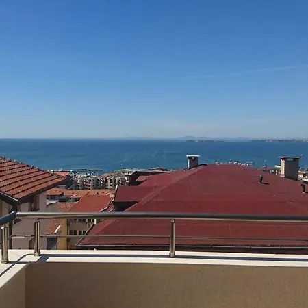 Radenkovi Gasthuis Sveti Vlas